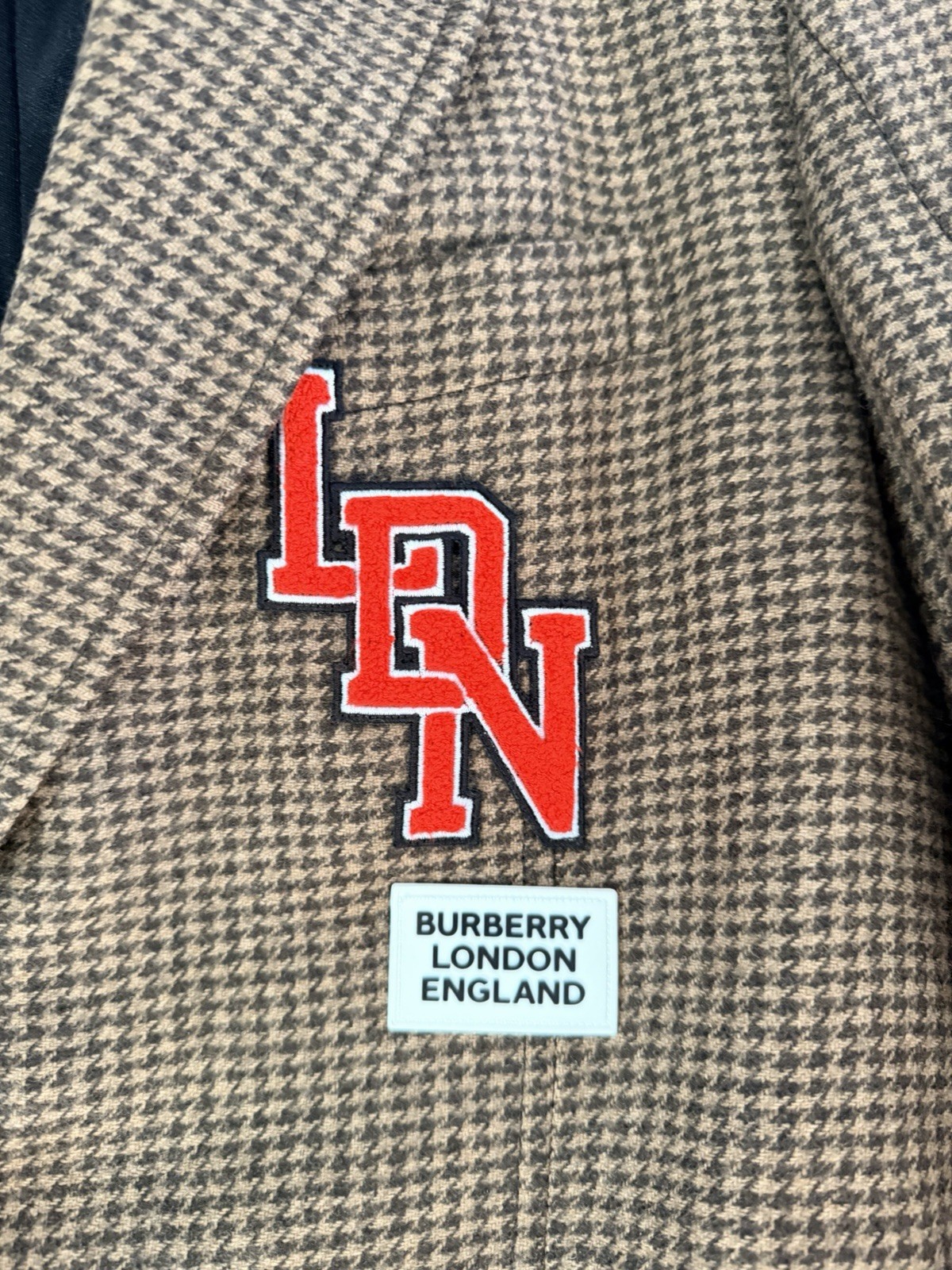 Burberry Ladies Tarrel Houndstooth Check Tailored Coat With Track Top... image 7