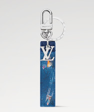 Louis Vuitton Korea Pre-Launch LV Dragonne Sport Key Holder Bag Charm M04172