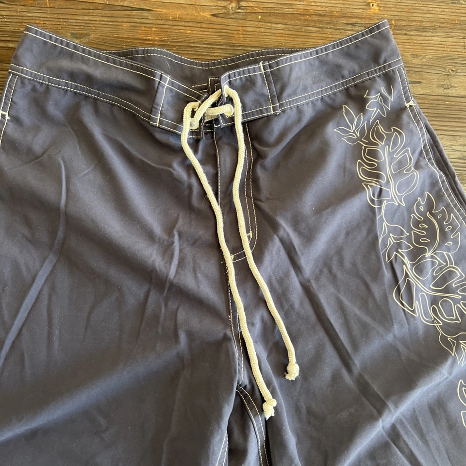 Chaps 蓝色夏威夷短裤冲浪浴裤男式 32 — 第 4/4 张图片