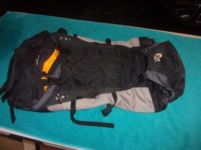 LOWE ALPINE, CHOLATSE 35 BACK PACK NEW,  WITH TAGS, BLACK
