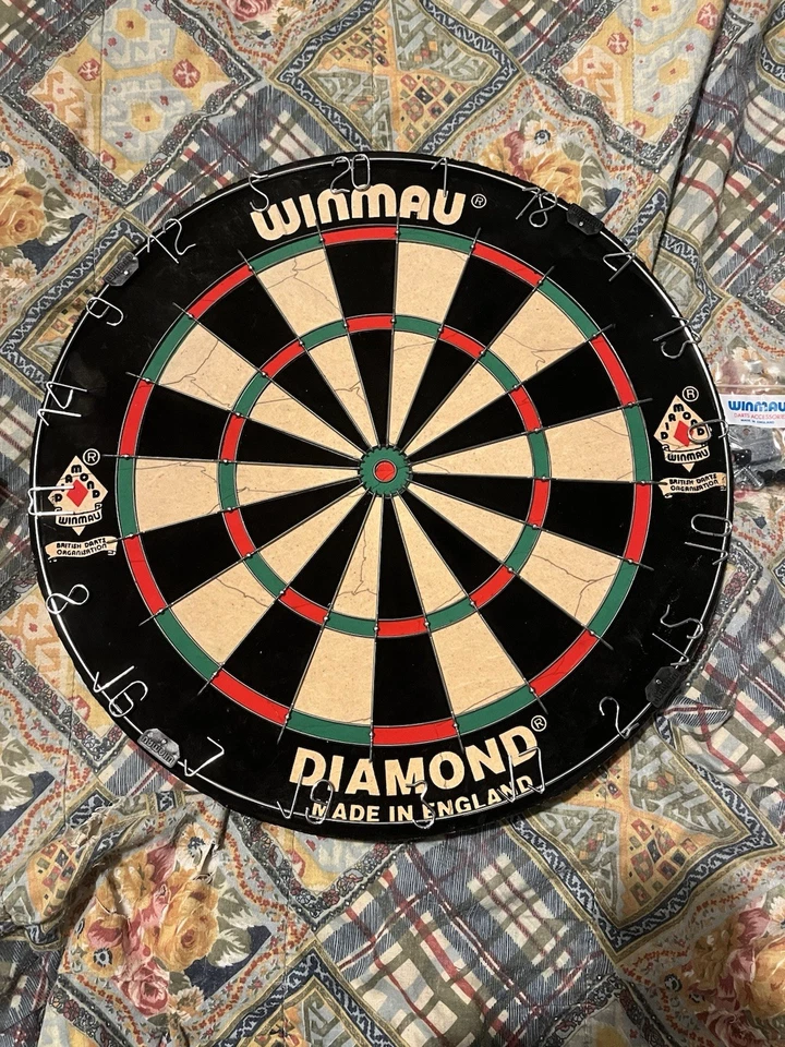 Bersaglio Professionale Per Freccette Tirassegno Base In Sisal Diametro 45cm - Immagine 2 di 3