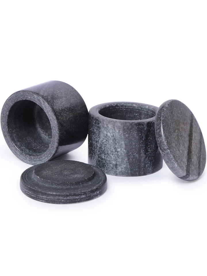 Salero de mármol con tapa, juego de 02 pellizcos color negro hechos a mano en India Foto 2 de 4