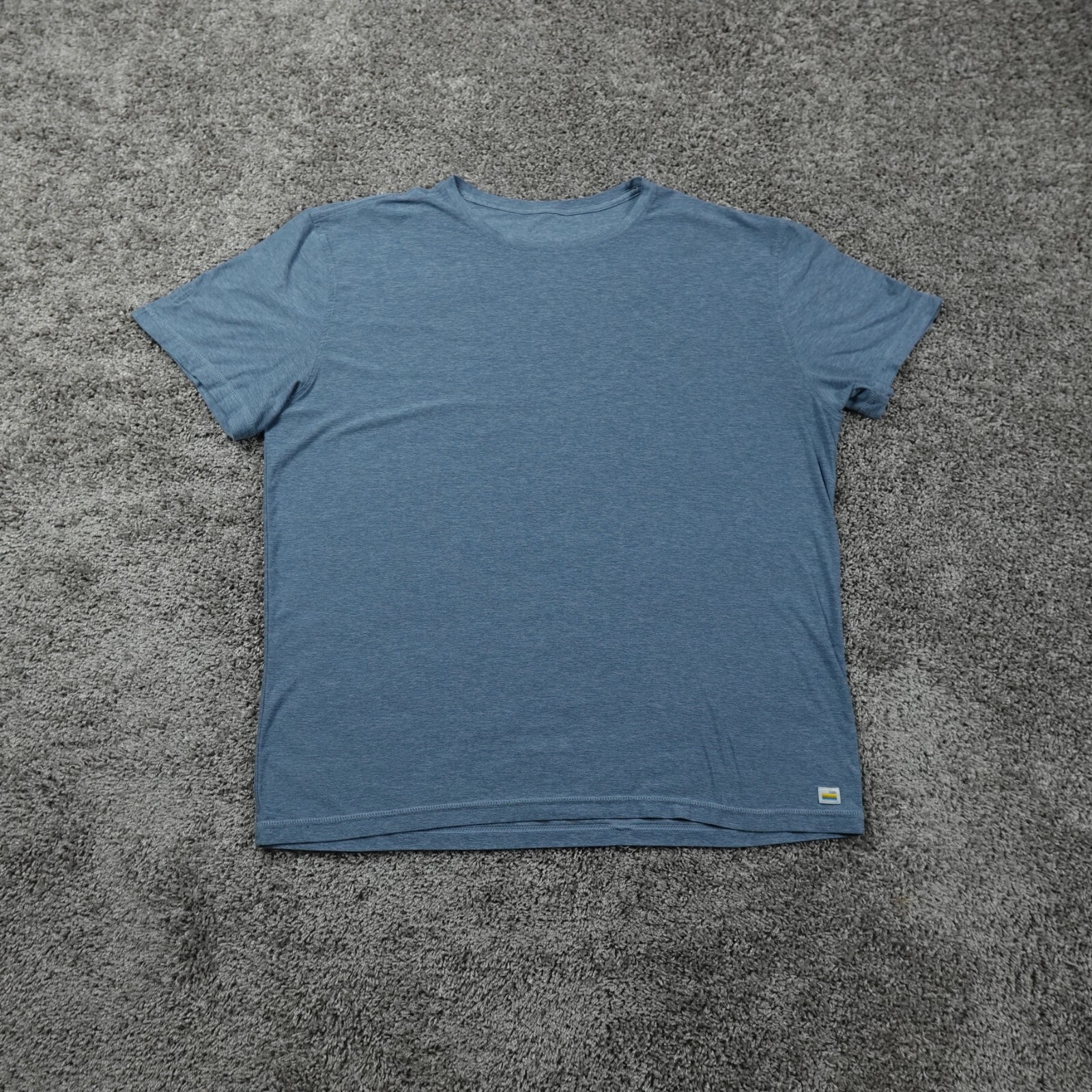 Vuori Strato Tech Tee Mens XXL Blue Performance Stretch Active Gym Shirt