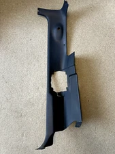 92-96 FORD F150 F250 F350 REGULAR & CREW CAB RT REAR C PILLAR TRIM, CRYSTAL BLUE