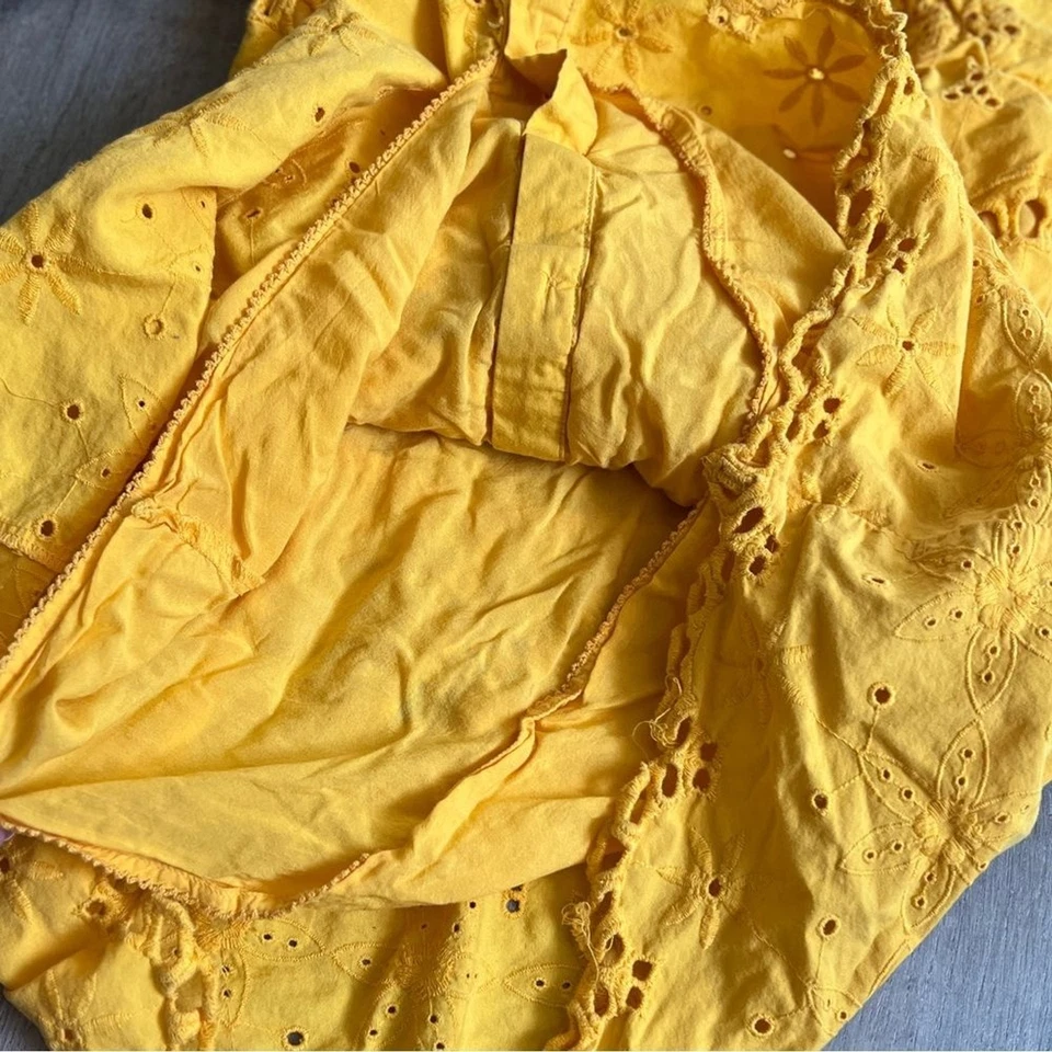 Vestido ANTHRO Niñas Amarillo Dorado Ojales Talla 5/6 Foto 3 de 4