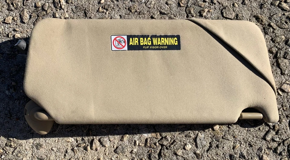 Honda Accord 08-12 Driver Side LH Lighted Sun Visor Tan Factory Sun Shade OEM - Image 3 of 3