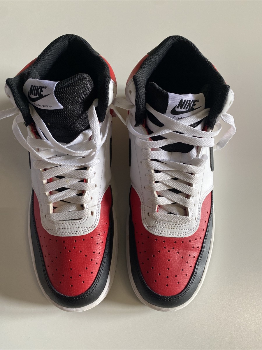 Size 9.5- Nike Men display picture 3