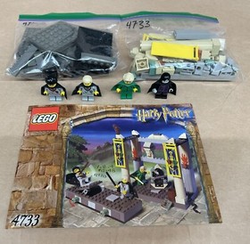 LEGO Harry Potter 4733 The Dueling Club 4 Minifigures 129 Pieces No Box Preowned