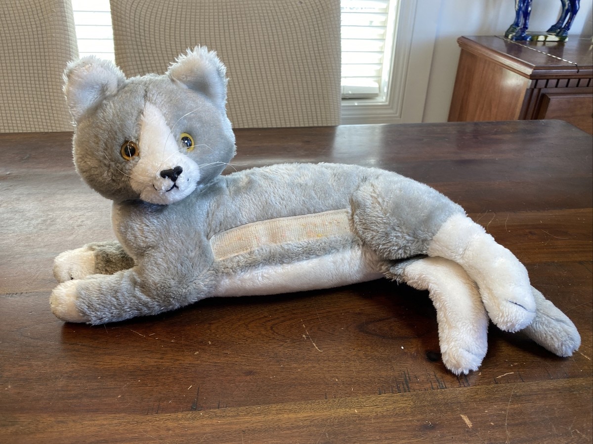 Vintage Dakin 1981 Mother Cat Grey 22” Plush Nursing Cat No