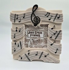 3D Musical Note Picture Frame   Solid Resin   Holds 3  Photo   6.25  x 6.75  