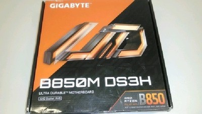 Gigabyte B850M DS3H AMD AM5 DDR5 mATX Motherboard for AMD Ryzen 9000 Series