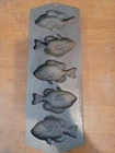 Vintage LODGE USA Cast Iron Fish Mold Cornbread 5PP2 Muffin Pan Heavy