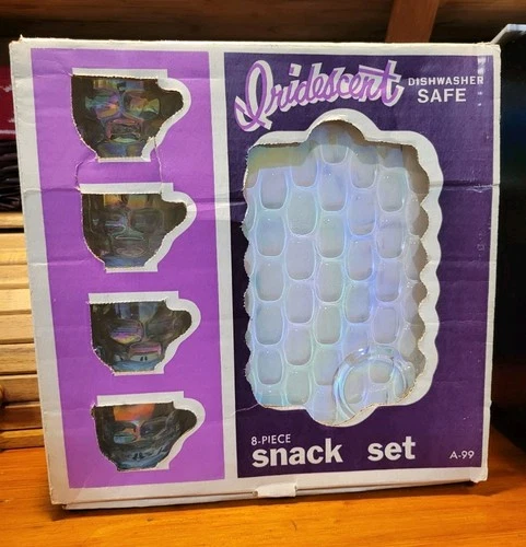 Vtg MCM Iridescent Thumbprint 8Pc Federal Glass Company USA Snack Set A-99 Boxed