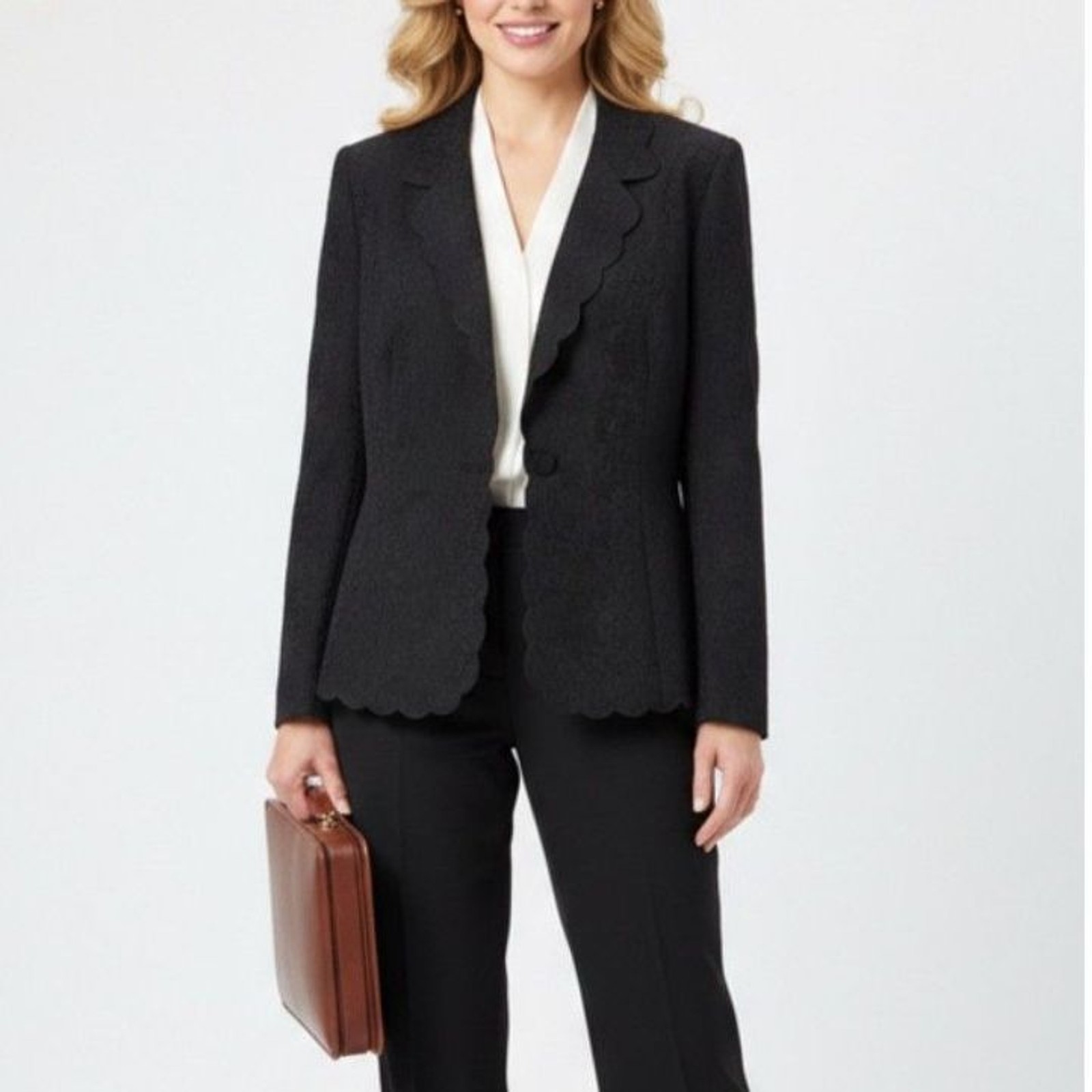 Le Suit Women's Black Floral Jacquard Scalloped Edge Suit Ja