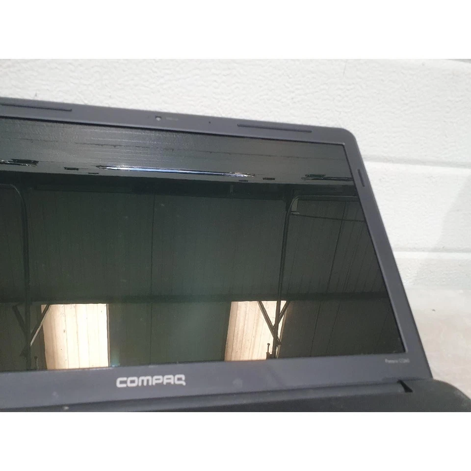 HP Compaq Presario CQ60 Notebook/Laptop Black Wi-Fi 15.6" LCD Screen - For Parts - Image 4 of 4