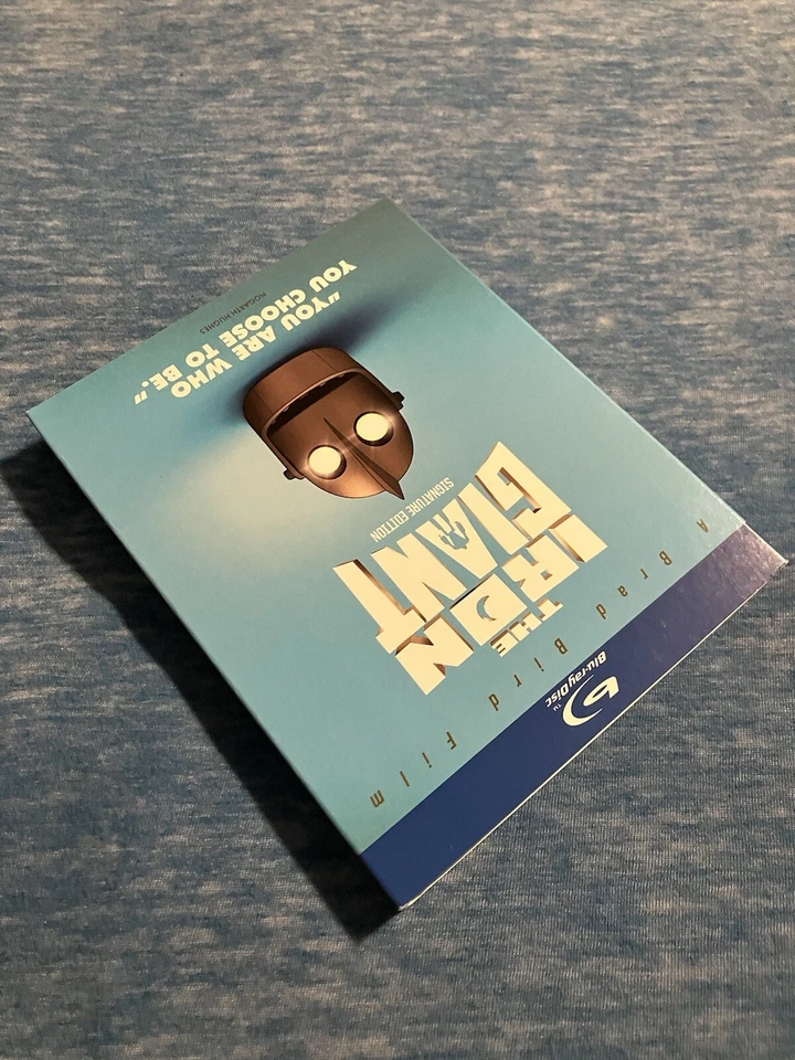 The iRoN GiANT: blu-ray w/ “SUPER RARE/OOP/READ DESC” Slipcover  🤖BRaND NeW🤖 - Image 3 of 4