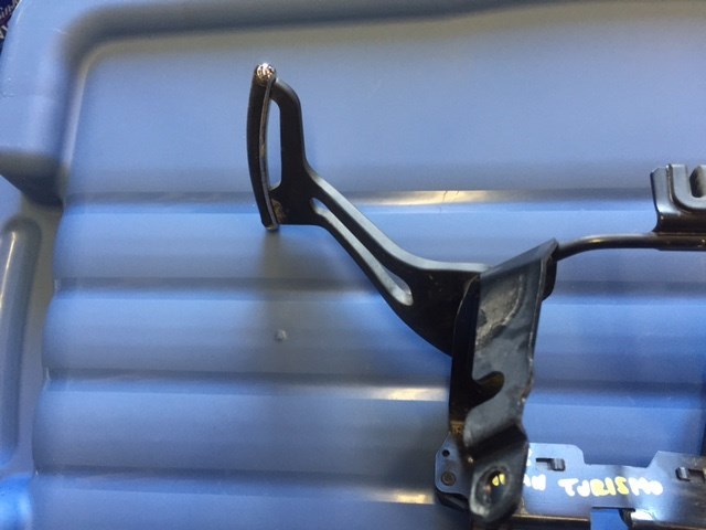 2008 Maserati Gran Turismo M145 OEM F1 AUTO PADDLE SHIFTERS ON STEERING COLUMN