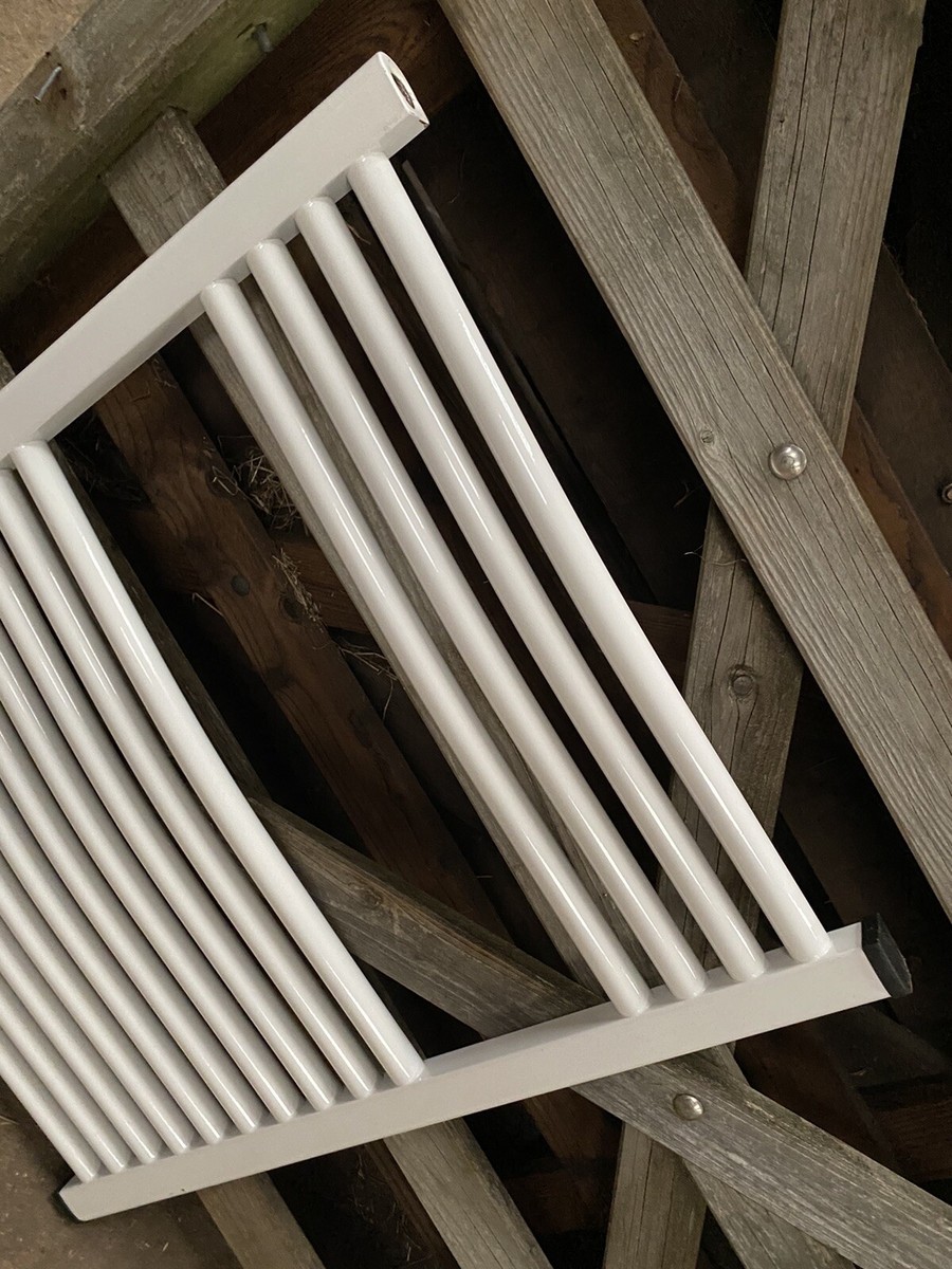 White Curved Towel Rail 75cm tall x 60cm wide No Fittings