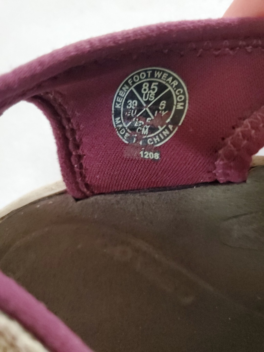 Scarpe sandali da trekking impermeabili da donna Keen Newport H2 marrone chiaro taglia 8 5 EUC