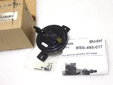 Cleveland Controls RSS-495-011 Air Pressure Sensing Switch NEW