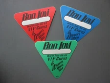 Bon Jovi backstage pass satin stickers 3 Slippery When Wet Tour triangles VIP !