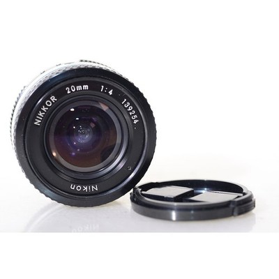 Nikon Ai Nikkor 4,0/20 Weitwinkelobjektiv - MF 20mm F/4 Wide Angle Lens