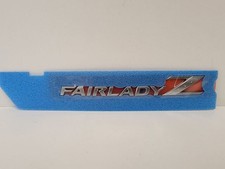 Genuine Nissan Z33 Fairlady Z Rear Trunk Emblem 84895-cd50a