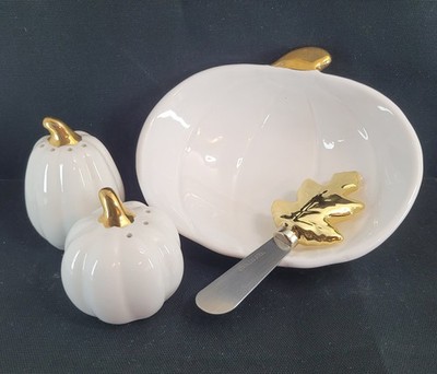 DEI Salt & Pepper Shakers Set + Pumpkin Dish w/ Spreader   White & Gold