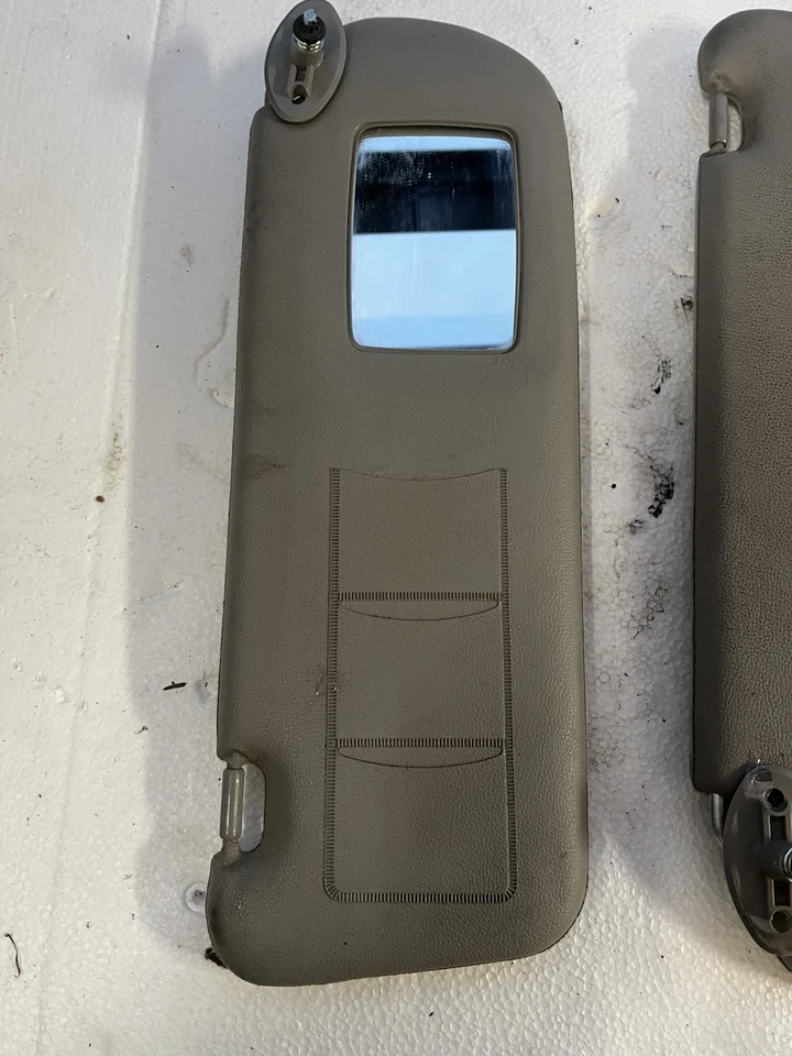 2001 - 2004 年丰田塔科马遮阳板套装一对可扩展灰色 — 第 3/4 张图片