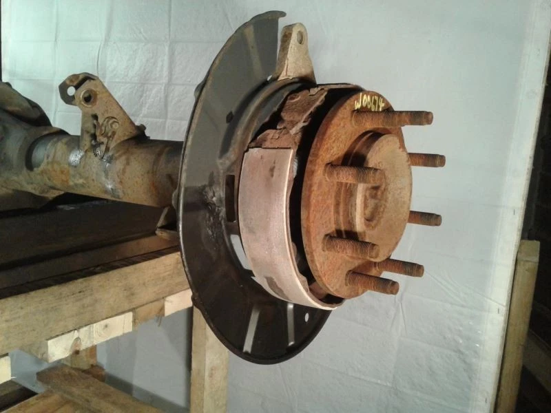 Rear End Axle Assembly 08 2008 Ford E150 Van 3.73 Gear Ratio 119K Miles - Изображение 3 из 4