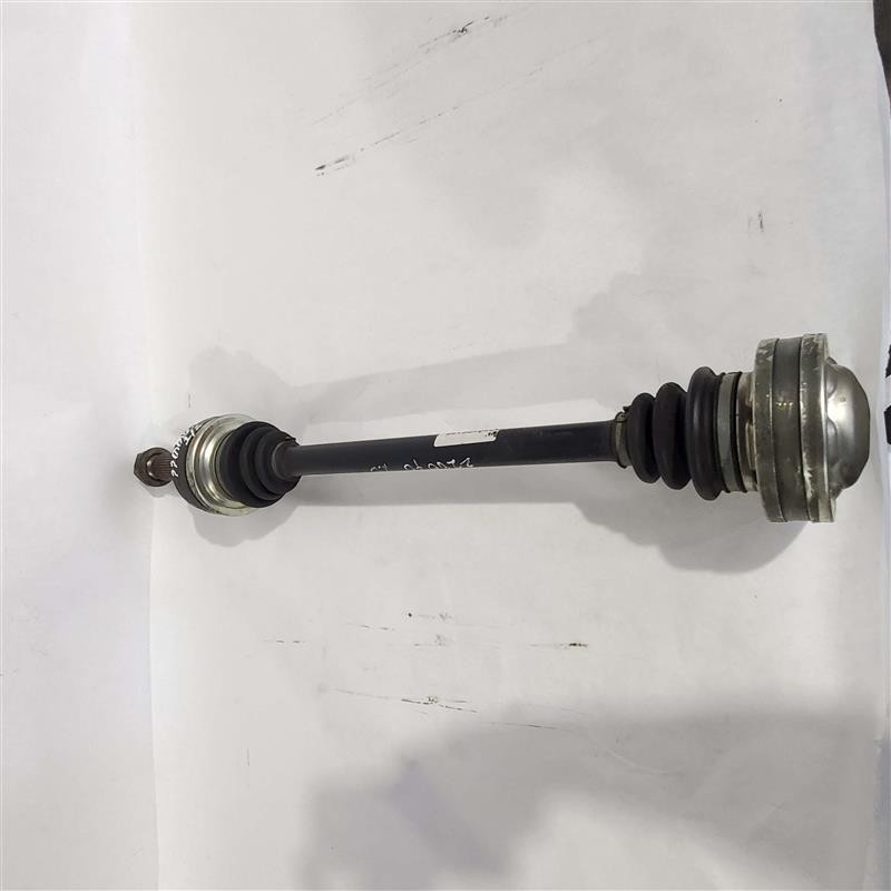 Maserati Quattroporte 2007 Axle shaft