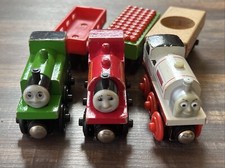 Thomas  Friends Wooden Railway Train LOT OF 6 OLIVER SKARLOEY STANLEY  