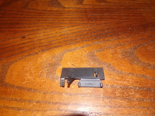 GI Joe Fahrzeug Phantom X-19 Fahrwerksabdeckung links 1988 Originalteil - Bild 1 von 3