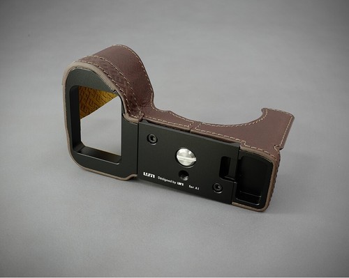 LIM'S Genuine Leather Camera Half Case & Dovetail Plate For Sony A1 Alpha Brown - Picture 5 of 12