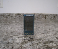 Eurotherm 2208 2208/CC/VH/T1/XX/XX/XX/XX/YM Temperature Process Controller Used