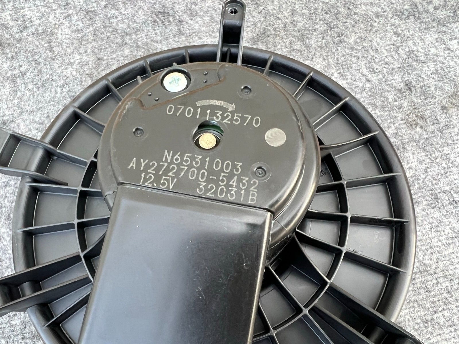 Maserati Ghibli 2014-2020 INNER Blower motor