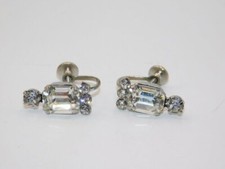 B836-VINTAGE SCREWBACK EARRINGS SILVER TONE/PRONG SET STONES 3/8" WIDE