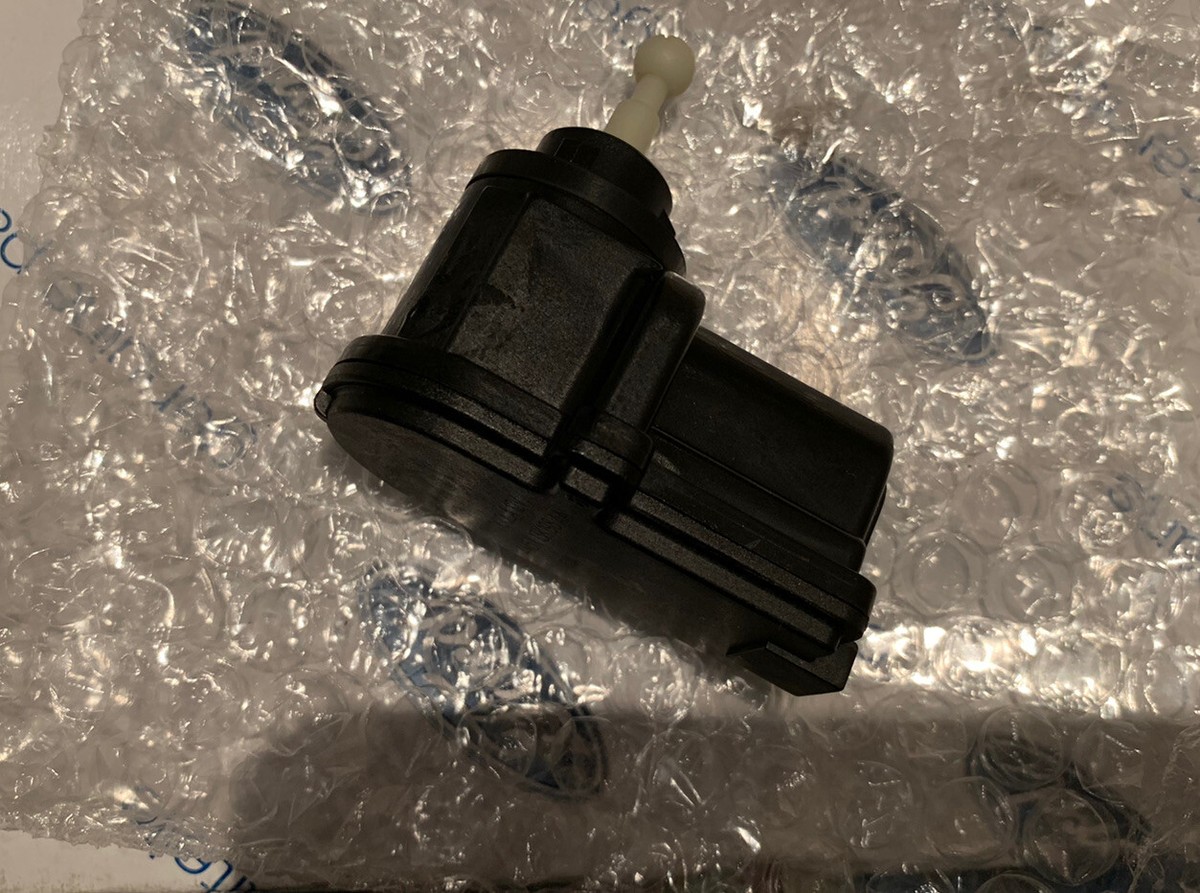 Ford Focus MK2 Headlight Headlamp Levelling Actuator 1324268 
