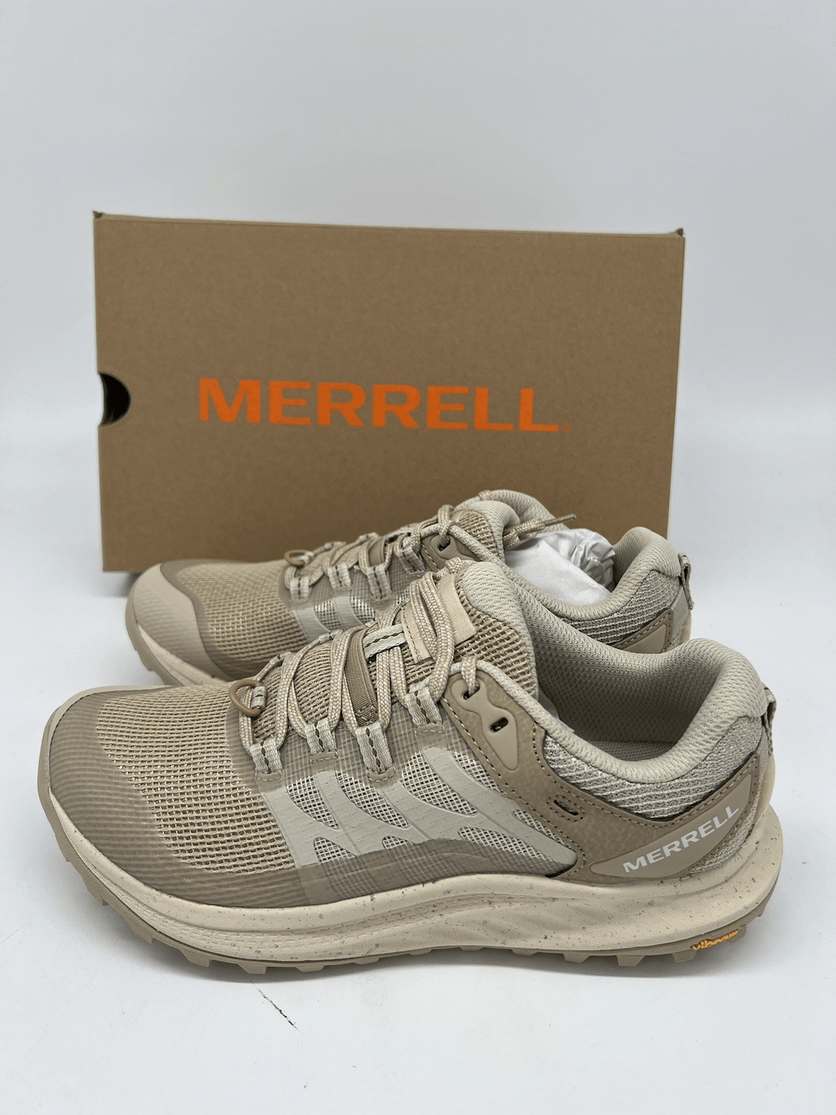 Scarpe da ginnastica Merrell Antora 3 beige trail da donna taglia 10 prezzo al pubblico consigliato $125
