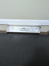 NUOVO piatto quadro Ikea MOSSLANDA art ledge mensola galleggiante bianco 21 3/4" decorazione