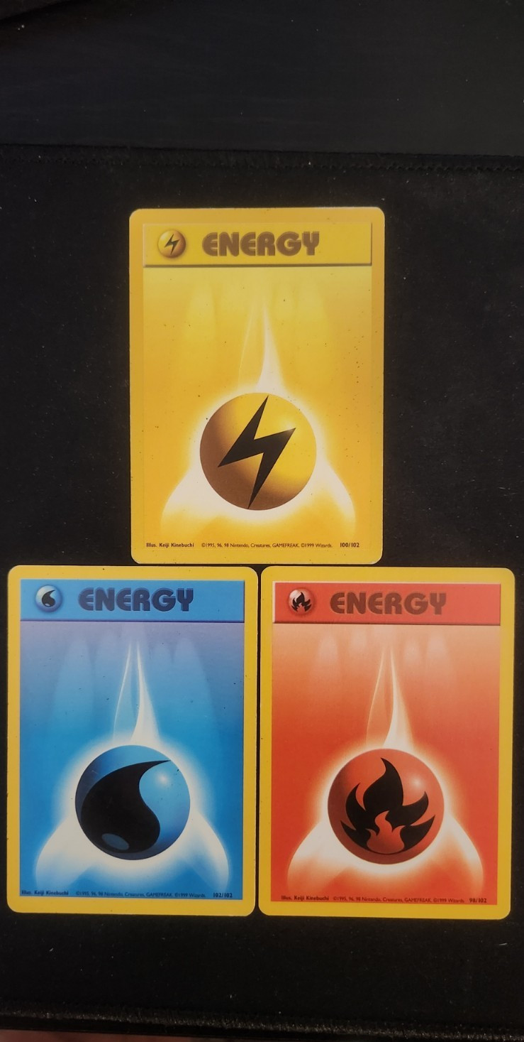 1999 Pokemon Base Set Lightning/Water/Fire + 1 - 1st Edition Bonus Card