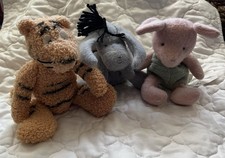 Disney Winnie the Pooh Tigger Piglet Eeyore Plush Toy Set