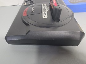 Sega Genesis System Model 1601 16 Bit Console Bundle - Works w/ Wireless Gamepad