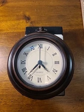 Round Clock, 5 inch Small Desk Clock Roman Numerals Quartz Antique-look