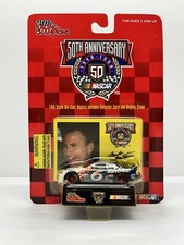 Mark Martin 6 NASCAR Valvoline/Cummins Ford Taurus 1:64 Scale DieCast 1998 New