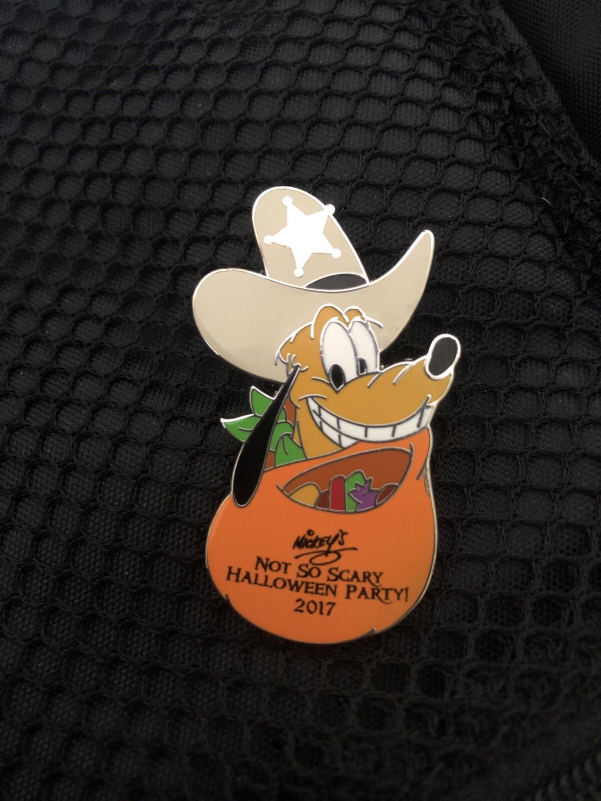 2017 Disney Mickeys Not So Scary Halloween Party MNSSHP Disney Mystery Pin Pluto