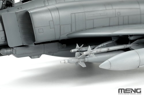 Meng ME-LS-017 1/48 F-4E Phantom II - Picture 9 of 12