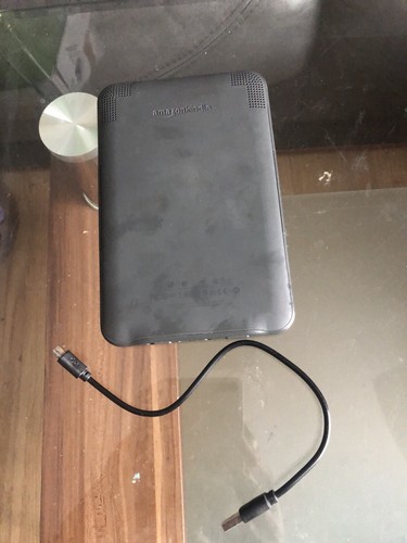 Amazon Kindle 3 e-reader D00901- Screen Not Turning On -Pls See Item Description - Picture 14 of 20