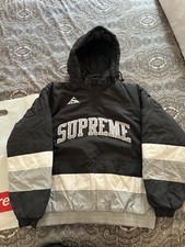 Medium Supreme Black Hockey Puffer Jacket FW 17