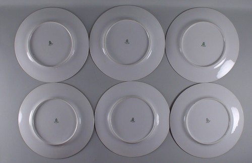 Set of 6 Thick Gold Encrusted Maroon Band Cabinet Dinner Plates Heinrich - Picture 4 of 5